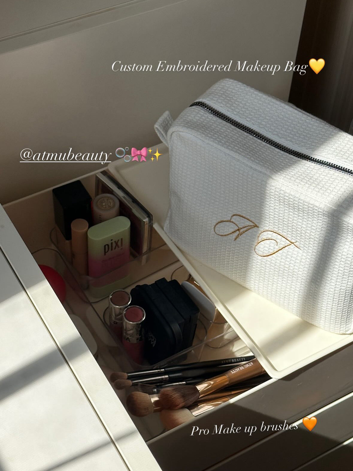 Custom Embroidered Makeup Bag 客製化刺繡化妝包